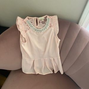 super cute girls shirt/top